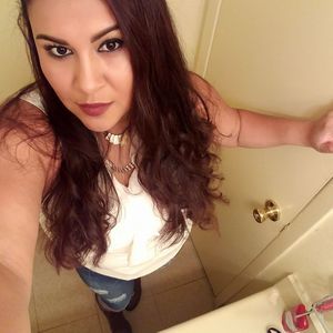 Meet your Posher, Beatriz